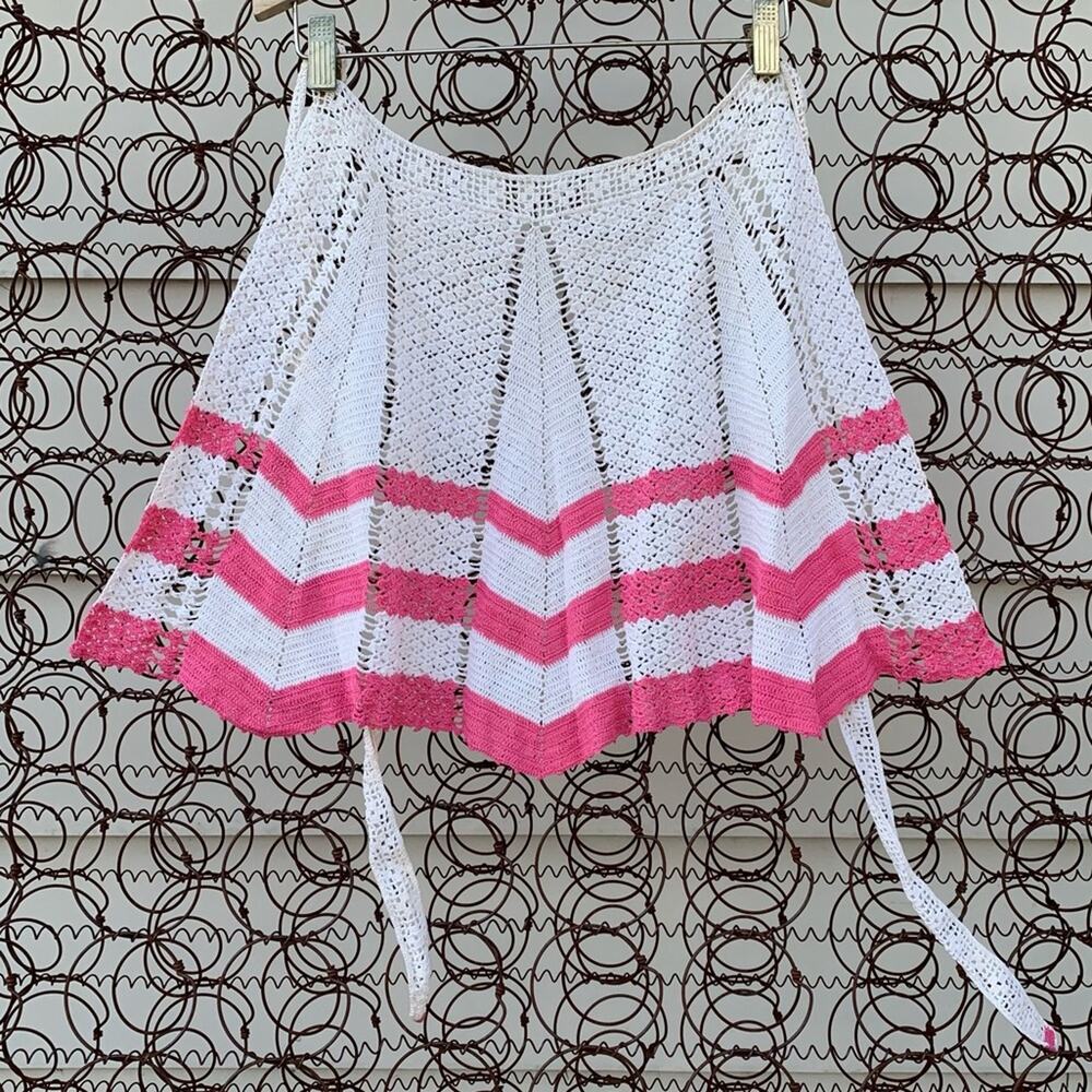 Vintage crochet pink chevron waist apron